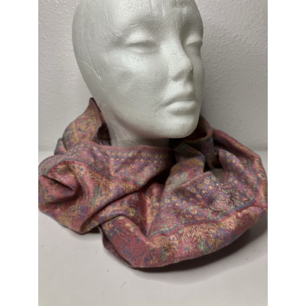 Dusty Rose Paisley 70% Pashmina 30% Silk Scarf Women OS Shawl Infinity Loop